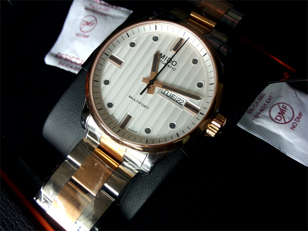 美度手表表盘有划痕怎么修复(图) 美度手表表盘有划痕怎么修复(图)