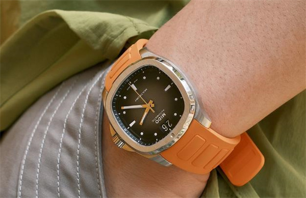 美度手表发条拧反了解决技巧集锦（图）